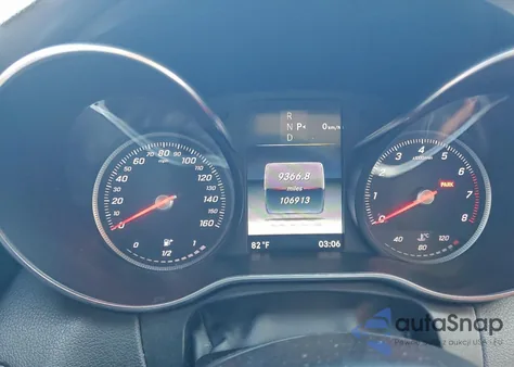 2017 Mercedes-Benz C 300 из США, поврежденный, VIN 55SWF4JB2HU215276